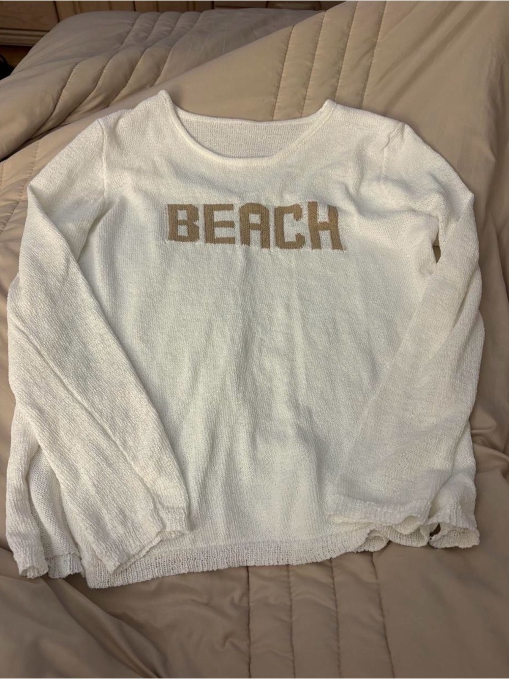 White 'BEACH' Knit light weight sweater